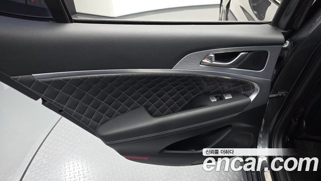 Genesis G70 2.0T AWD Sport Package 2018 — фото 25