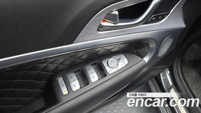 Genesis G70 2.0T AWD Sport Package 2018 — фото 29