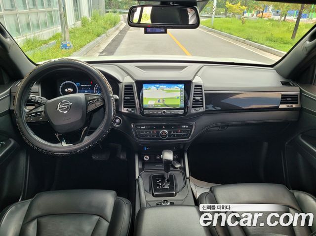 KG Mobility (SsangYong) Rexton Sports Khan Diesel 2.2 4WD Noblesse 2022 — фото 17