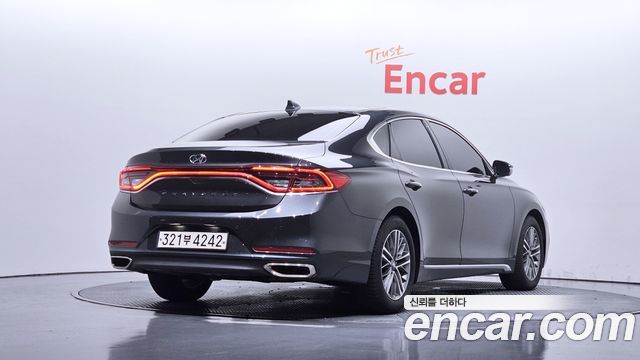 Hyundai Grandeur (IG) 2.4 Premium 2019 — фото 2