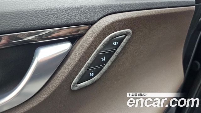 Hyundai Grandeur (IG) 2.4 Premium 2019 — фото 29
