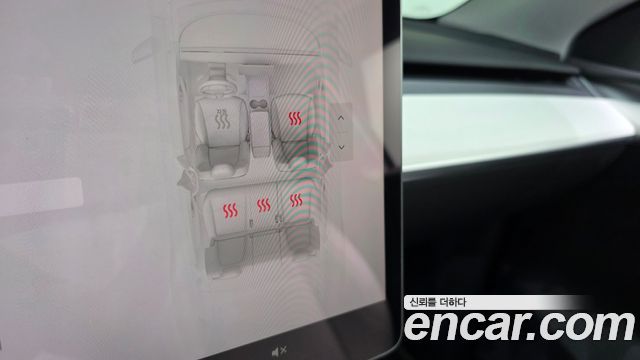 Tesla Model Y RWD 2023 — фото 17