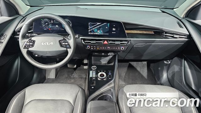 Kia Niro EV Air 2023 — фото 7