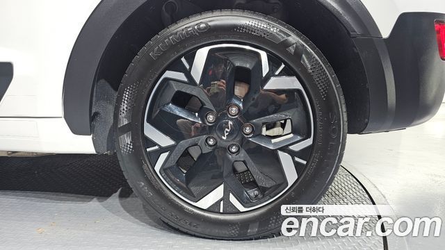 Kia Niro EV Air 2023 — фото 21