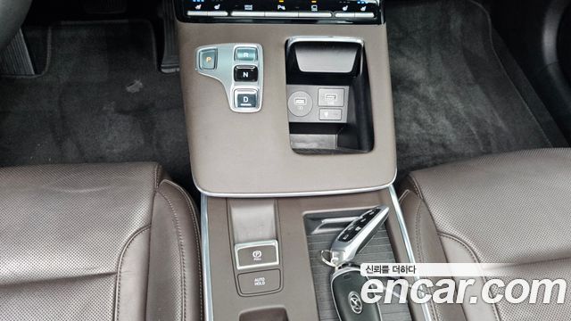 Hyundai Grandeur (IG) 2.5 Premium 2023 — фото 9