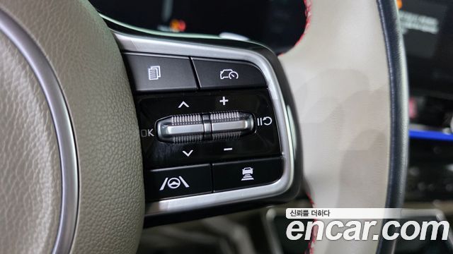Kia Carnival (IV) Gasoline 9-Seater Hi Limousine (7-seater Limousine(Special vehicle) 2024 — фото 21