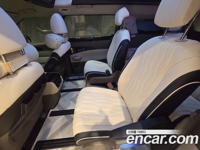 Kia Carnival (IV) Gasoline 9-Seater Hi Limousine (7-seater Limousine(Special vehicle) 2024 — фото 22