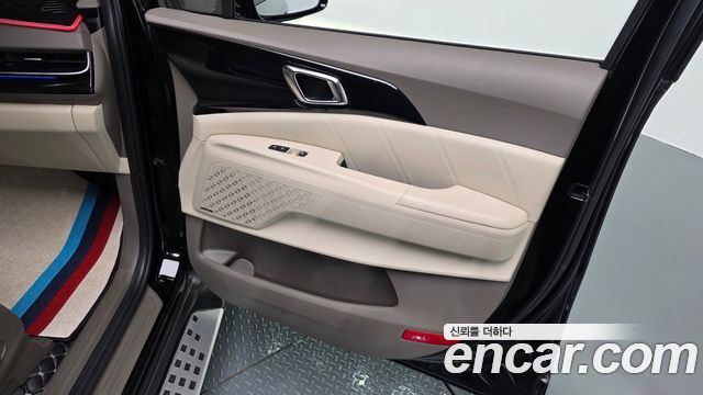Kia Carnival (IV) Gasoline 9-Seater Hi Limousine (7-seater Limousine(Special vehicle) 2024 — фото 30