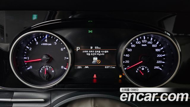Kia Carnival (IV) Gasoline 9-Seater Prestige 2023 — фото 8