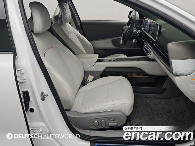 Hyundai Ioniq 6 Long Range Exclusive + 2023 — фото 10