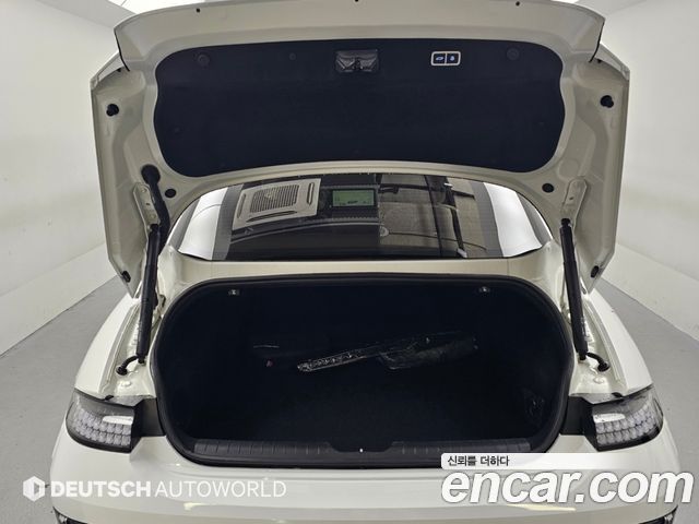Hyundai Ioniq 6 Long Range Exclusive + 2023 — фото 23