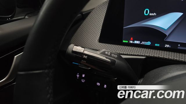 Kia EV6 Long Range Earth 2022 — фото 28