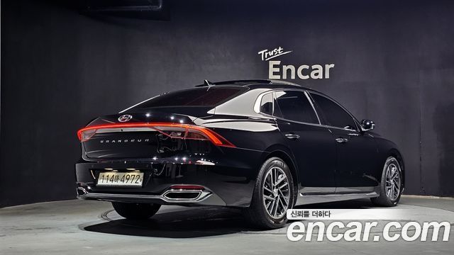 Hyundai Grandeur (IG) 2.5 Premium 2020 — фото 2