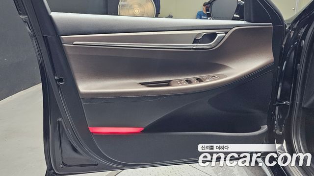 Hyundai Grandeur (IG) 2.5 Premium 2020 — фото 24