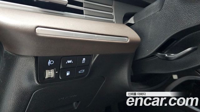 Hyundai Grandeur (IG) 2.5 Premium 2020 — фото 27