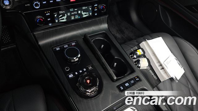 Genesis G80 (RG3) Gasoline 3.5 Turbo AWD Black 2027 — фото 9