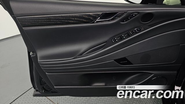 Genesis G80 (RG3) Gasoline 3.5 Turbo AWD Black 2027 — фото 24