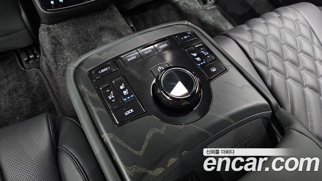 Genesis G80 (RG3) Gasoline 3.5 Turbo AWD Black 2027 — фото 28