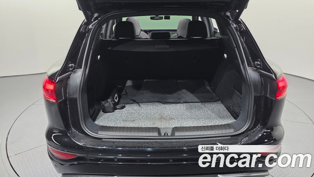 Audi Q6 e-tron (GF) Premium Quattro 2025 — фото 39