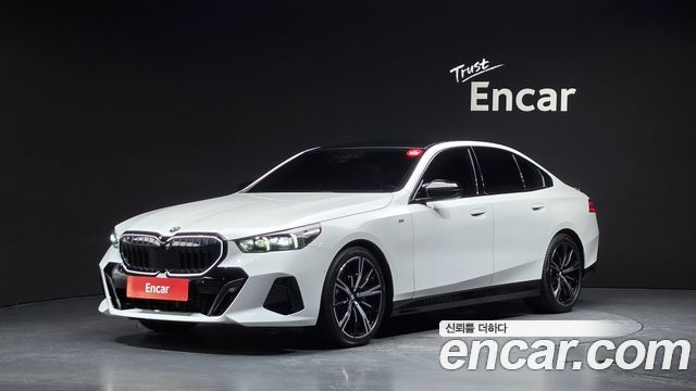 BMW 5 Series (G60) 530i xDrive M Sport 2024 — фото 1