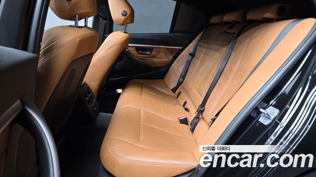 BMW 3 Series (F30) 330i M Sport Shadow 2018 — фото 12