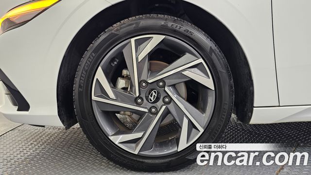 Hyundai Avante (CN7) 1.6 Inspiration 2024 — фото 5