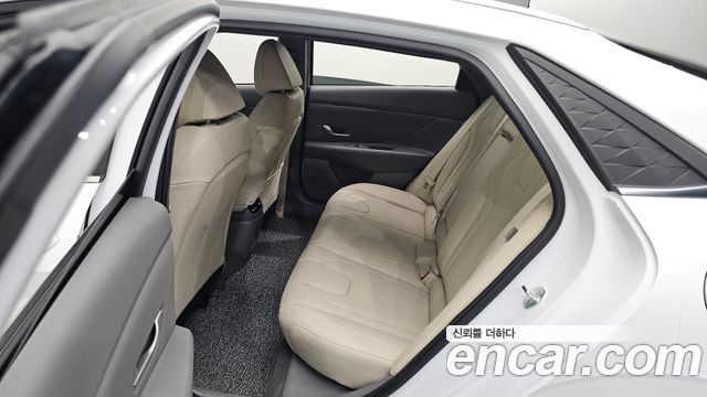 Hyundai Avante (CN7) 1.6 Inspiration 2024 — фото 11