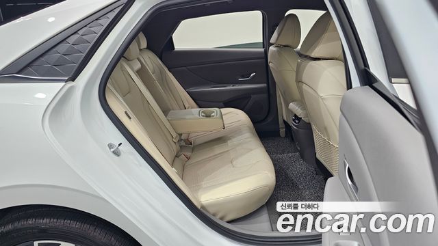 Hyundai Avante (CN7) 1.6 Inspiration 2024 — фото 19