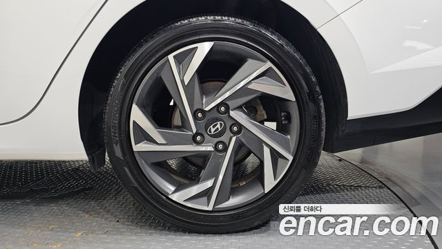 Hyundai Avante (CN7) 1.6 Inspiration 2024 — фото 21