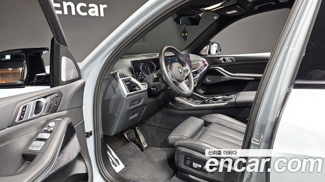 BMW X7 (G07) M60i xDrive M sport 6STR 2024 — фото 10