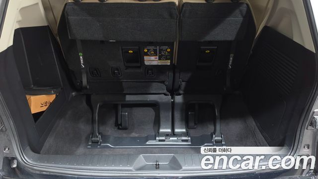 Toyota Sienna (IV) 2.5 Hybrid AWD 2023 — фото 18