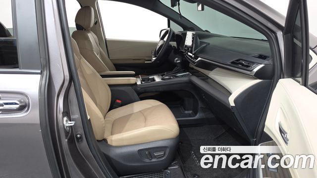 Toyota Sienna (IV) 2.5 Hybrid AWD 2023 — фото 26