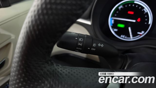 Toyota Sienna (IV) 2.5 Hybrid AWD 2023 — фото 30