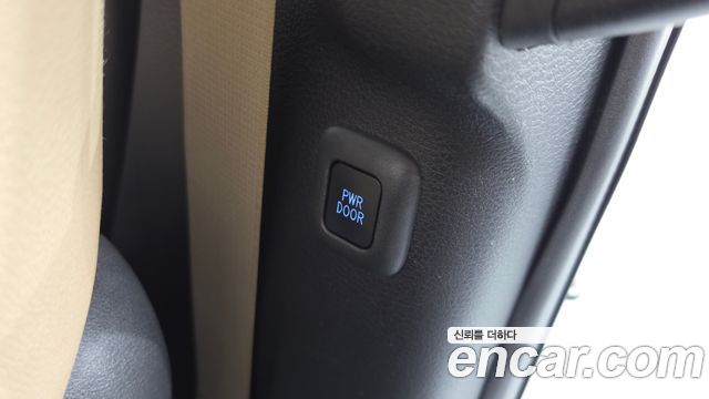 Toyota Sienna (IV) 2.5 Hybrid AWD 2023 — фото 33
