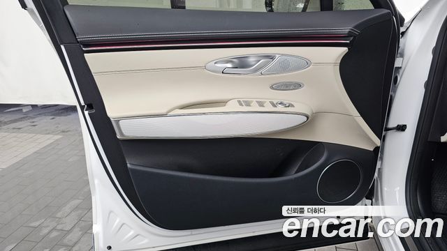 Genesis GV70 2.5T Gasoline 2WD 2025 — фото 24