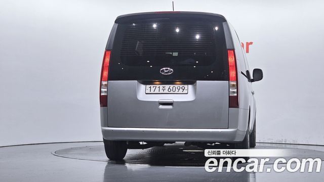 Hyundai Staria Tourer 9-Seater Modern 2024 — фото 4