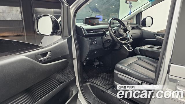 Hyundai Staria Tourer 9-Seater Modern 2024 — фото 10