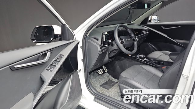 Kia Niro Signature 2026 — фото 10
