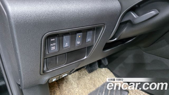 Renault Korea QM6 Diesel 4WD RE Signature 2018 — фото 18