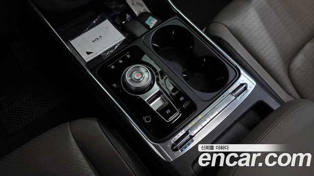 Kia Carnival (IV) Gasoline 9-Seater Gravity 2024 — фото 9