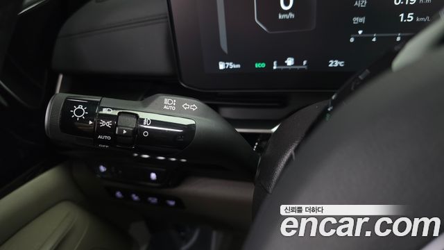 Kia Carnival (IV) Gasoline 9-Seater Gravity 2024 — фото 32