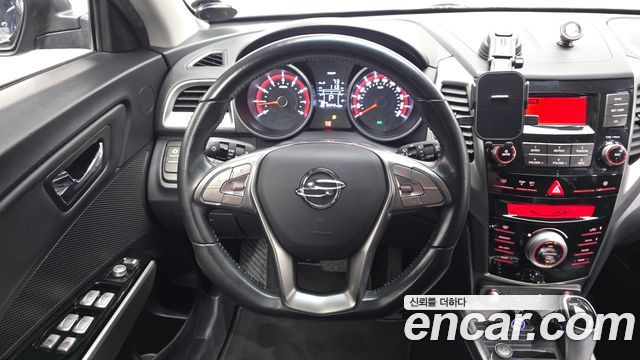 KG Mobility (SsangYong) Tivoli VX 2WD 2016 — фото 13