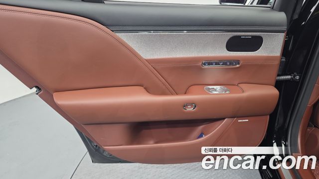 Genesis G90 (RS4) Gasoline 3.5 Turbo AWD 2025 — фото 25