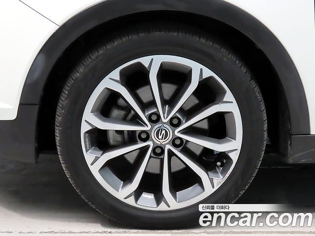 KG Mobility (SsangYong) Tivoli Armor Gear Edition 2WD 2018 — фото 24