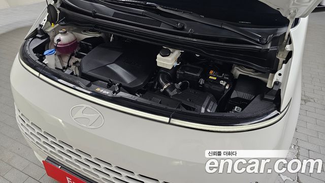 Hyundai Staria 4WD Tourer 9-Seater Modern 2025 — фото 6