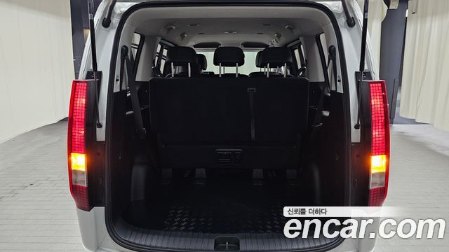 Hyundai Staria 4WD Tourer 9-Seater Modern 2025 — фото 20
