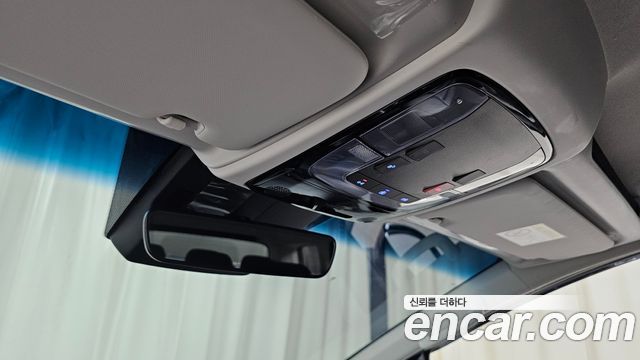 Hyundai Staria 4WD Tourer 9-Seater Modern 2025 — фото 27