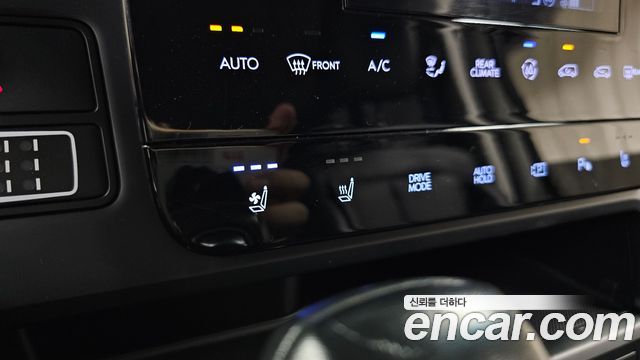 Hyundai Staria 4WD Tourer 9-Seater Modern 2025 — фото 31