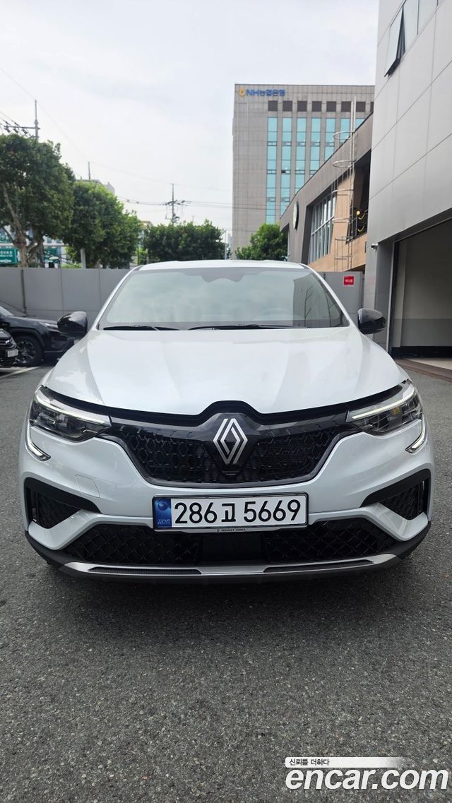 Renault Korea Arkana 1.6 GTe Iconic 2027 — фото 3