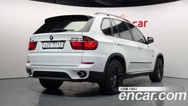 BMW X5 (E70) xDrive 35i 2011 — фото 2